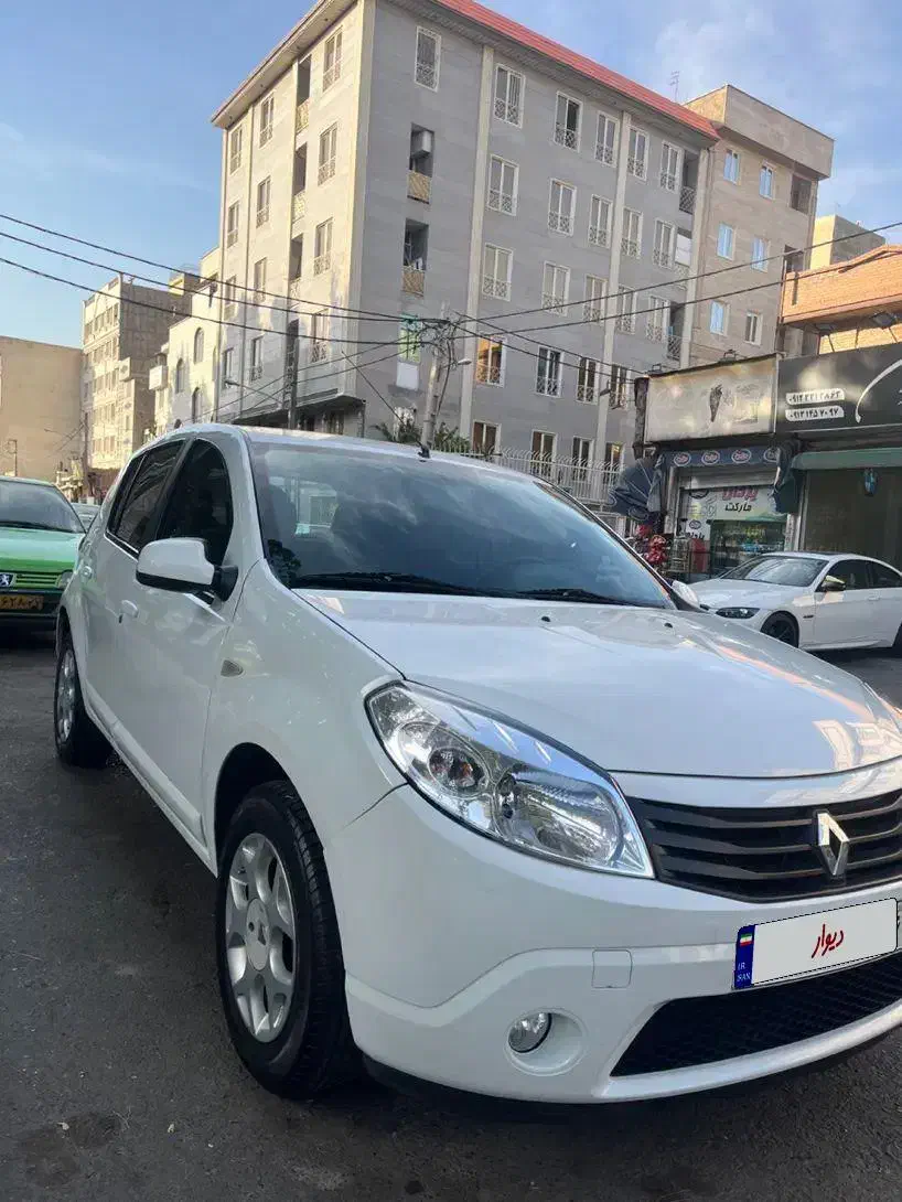 خودرو رنو، ساندرو آگهی ann_23193907