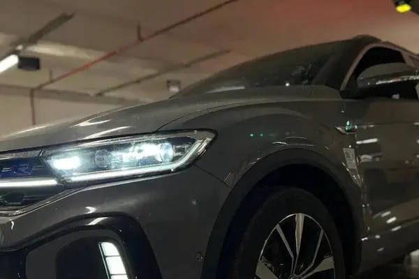 خودرو فولکس، تی راک آگهی ann_23208342