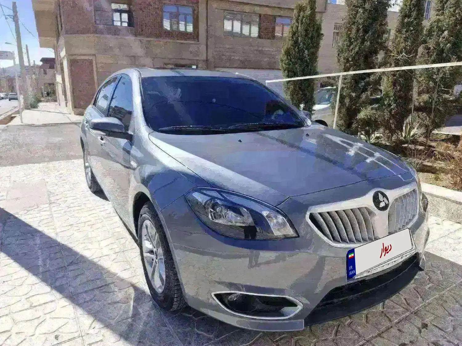 خودرو برلیانس، H320 آگهی ann_23249698