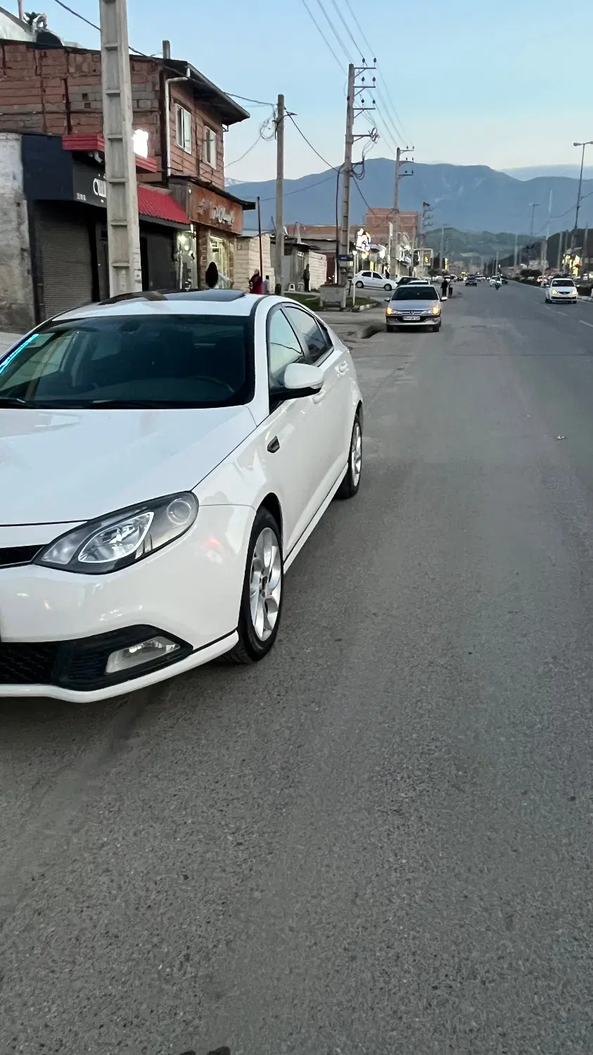 خودرو ام جی، 6 لیفت بک آگهی ann_23261689