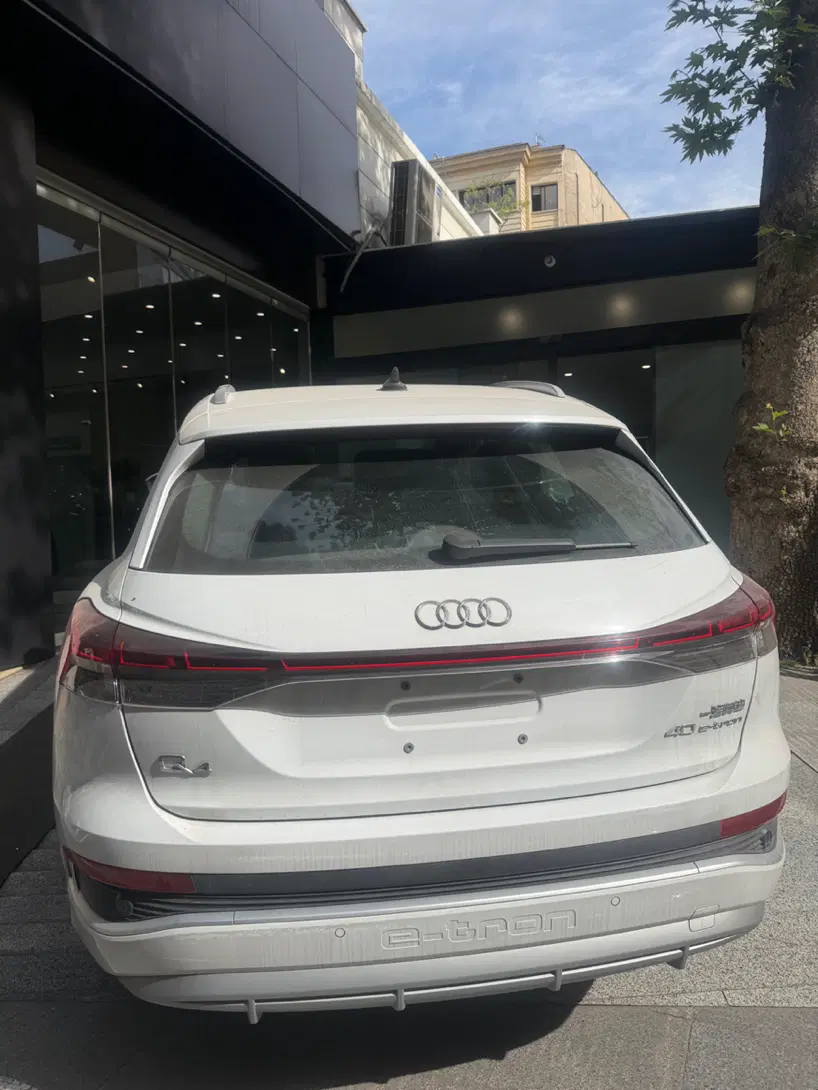 خودرو آئودی، الکتریکی Q4 آگهی ann_23264634
