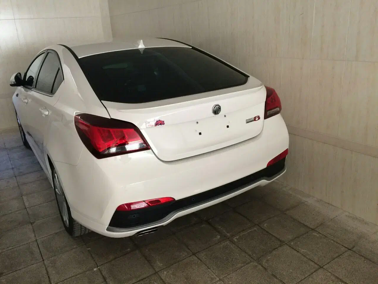 خودرو ام جی، 6 لیفت بک آگهی ann_23281233