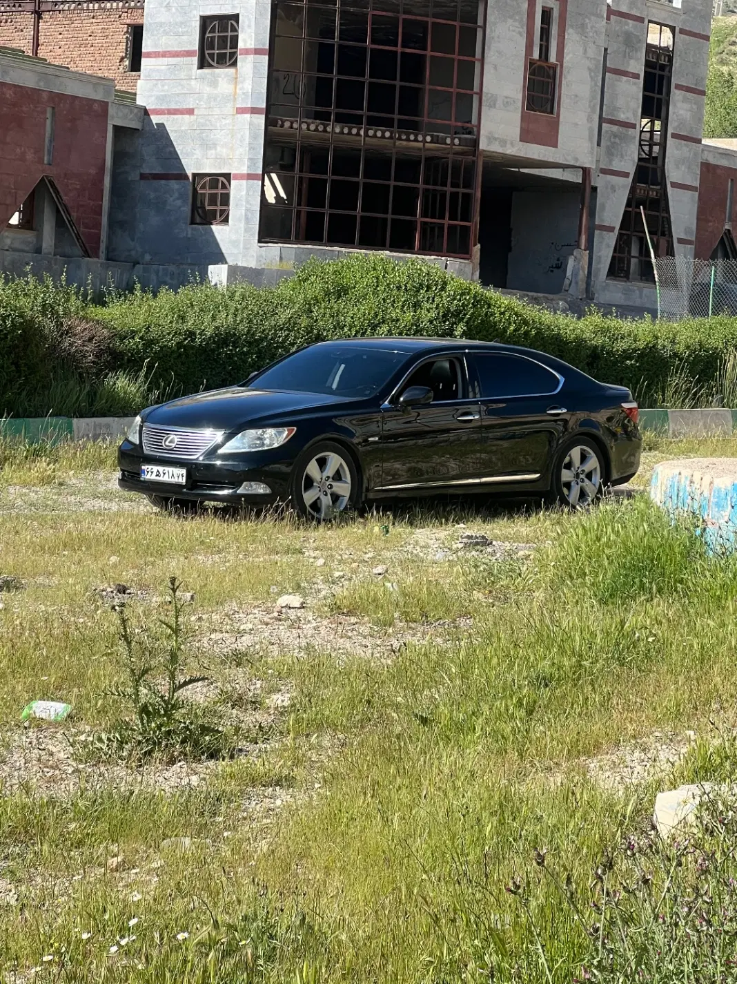 خودرو لکسوس، LS آگهی ann_23363111