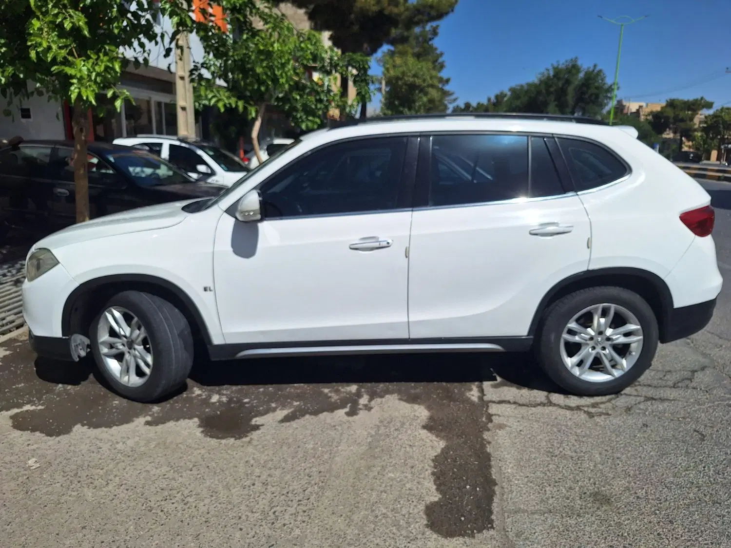 خودرو برلیانس، v5 آگهی ann_23382531