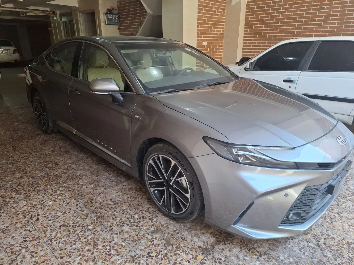 خودرو تویوتا، کمری آگهی ann_23420042