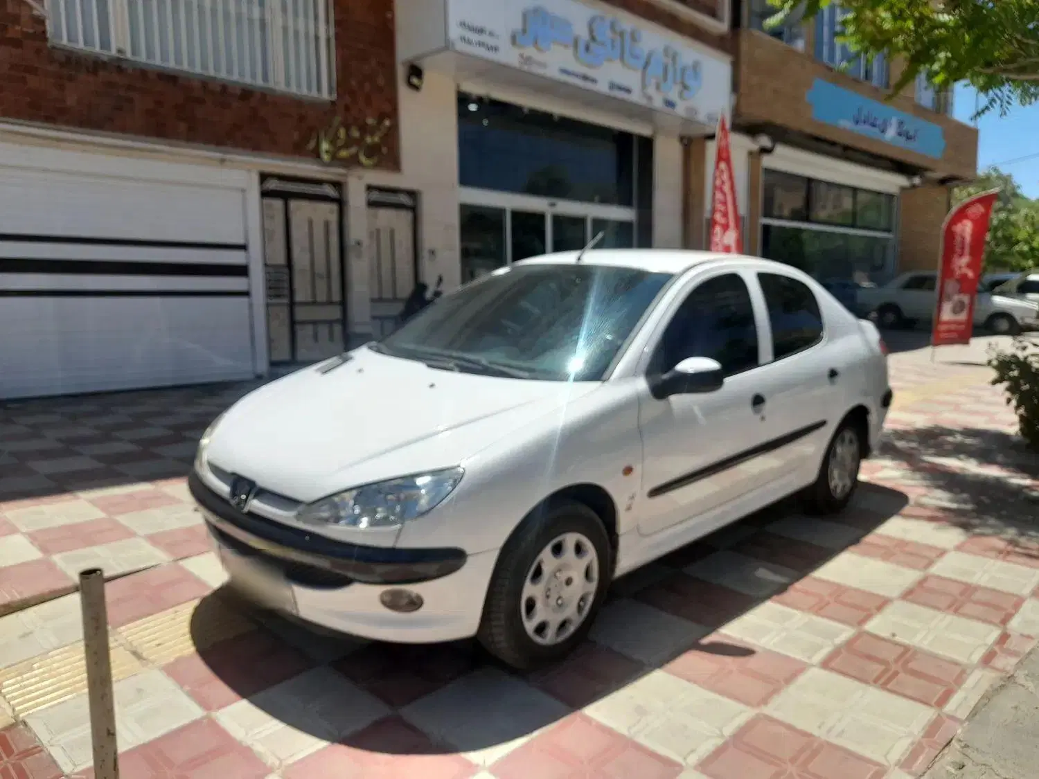 خودرو پژو، ۲۰۶ صندوق دار آگهی ann_23432085
