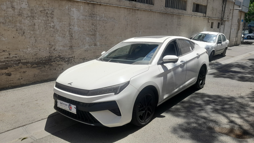خودرو کی ام سی، J7 آگهی ann_23471284