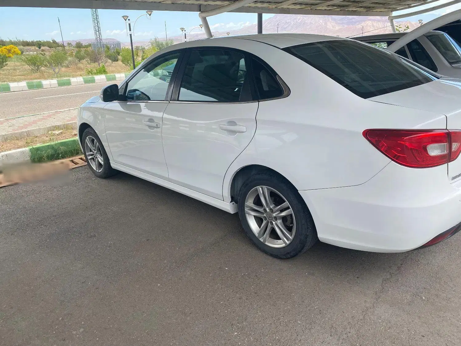 خودرو بسترن، B30 آگهی ann_23634957