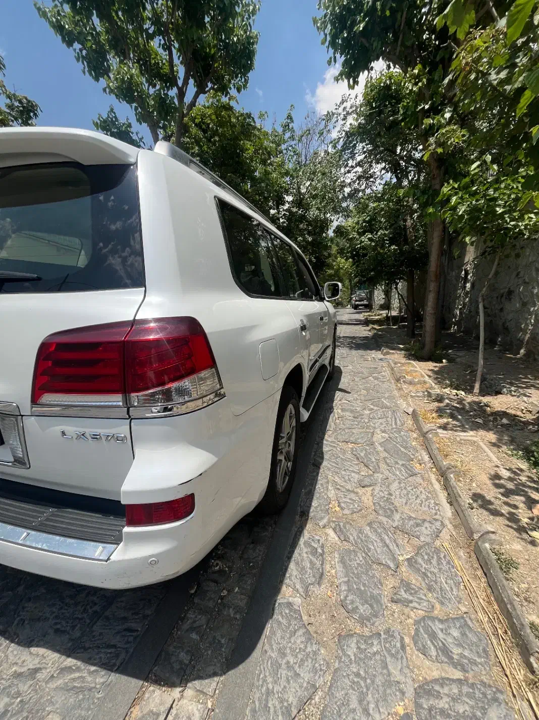 خودرو لکسوس، LX 570 آگهی ann_23661173