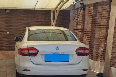 خودرو رنو، فلوئنس آگهی ann_23680100