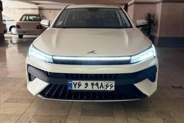 خودرو کی ام سی، EJ7 آگهی ann_23680673