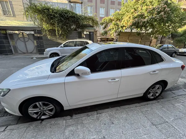 خودرو بسترن، B30 آگهی ann_23681124