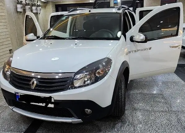 خودرو رنو، ساندرو استپ وی آگهی ann_23685928
