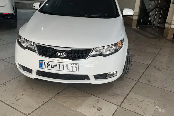 خودرو کیا، سراتو مونتاژ آگهی ann_23696726