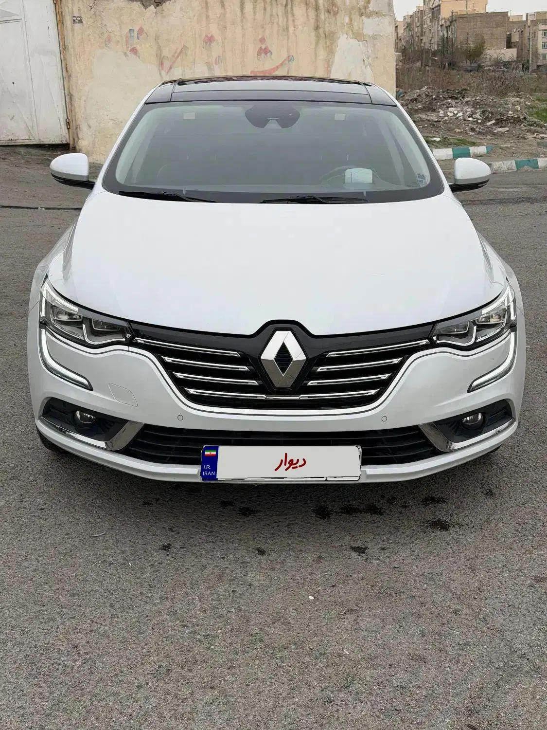 خودرو رنو، تالیسمان آگهی ann_23699207