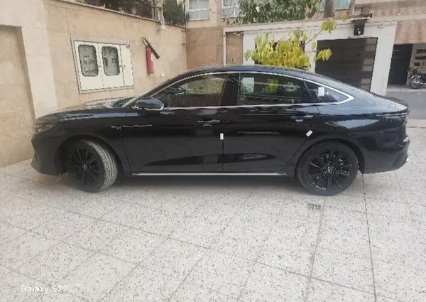 خودرو فونیکس، آریزو 8 آگهی ann_23705806