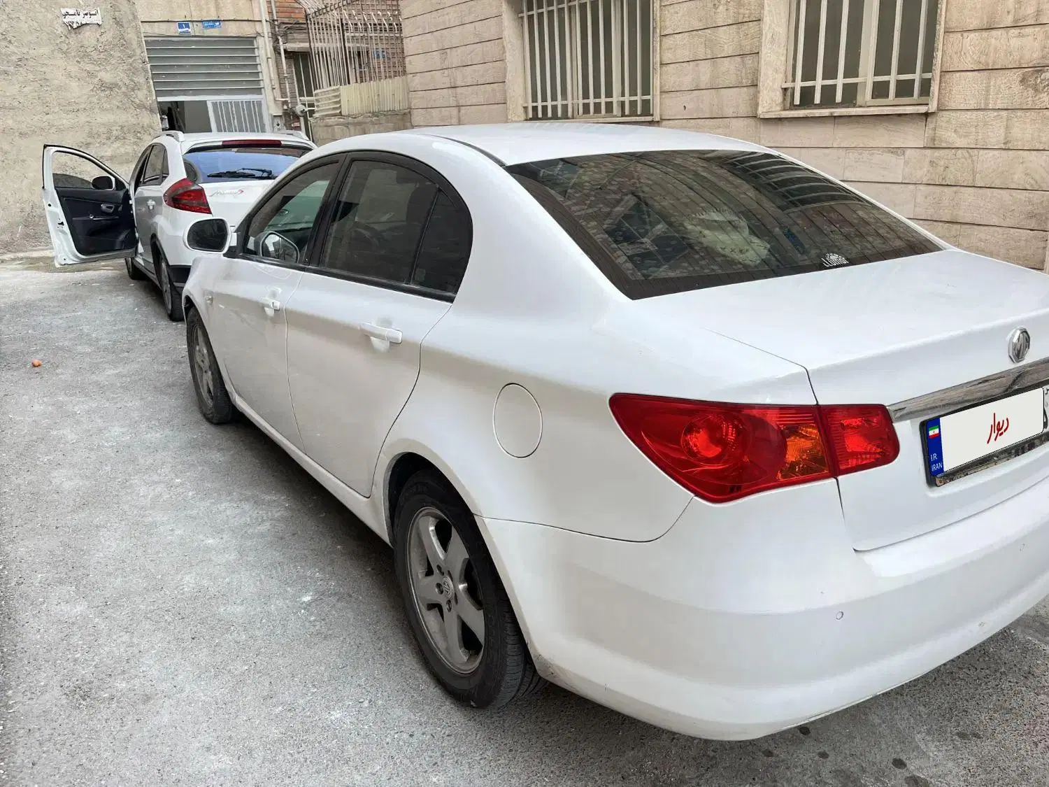 خودرو ام جی، 350 آگهی ann_23717785