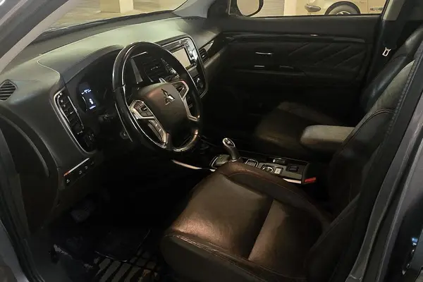خودرو میتسوبیشی، اوتلندر PHEV آگهی ann_23735791