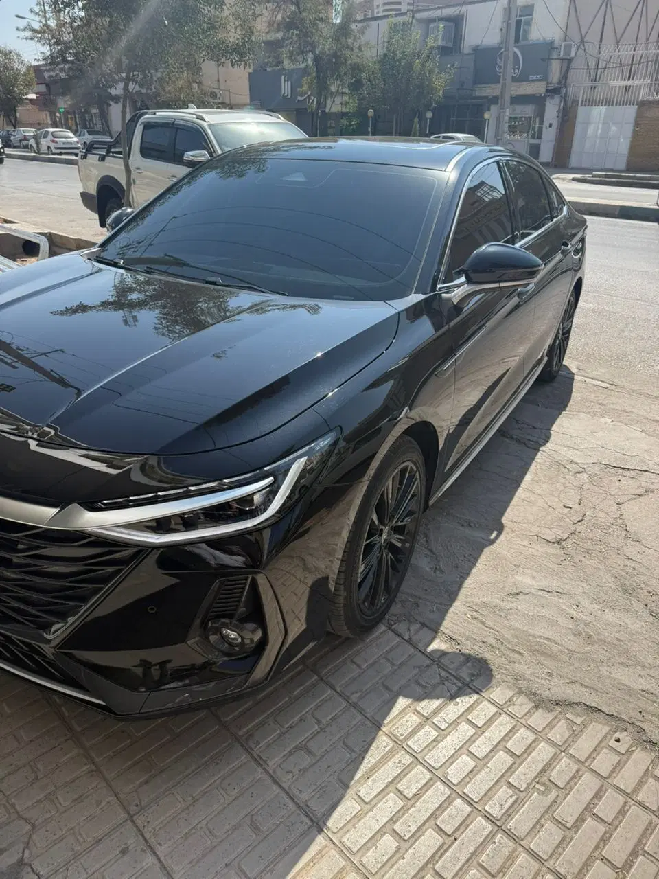 خودرو فونیکس، آریزو 8 آگهی ann_23797066