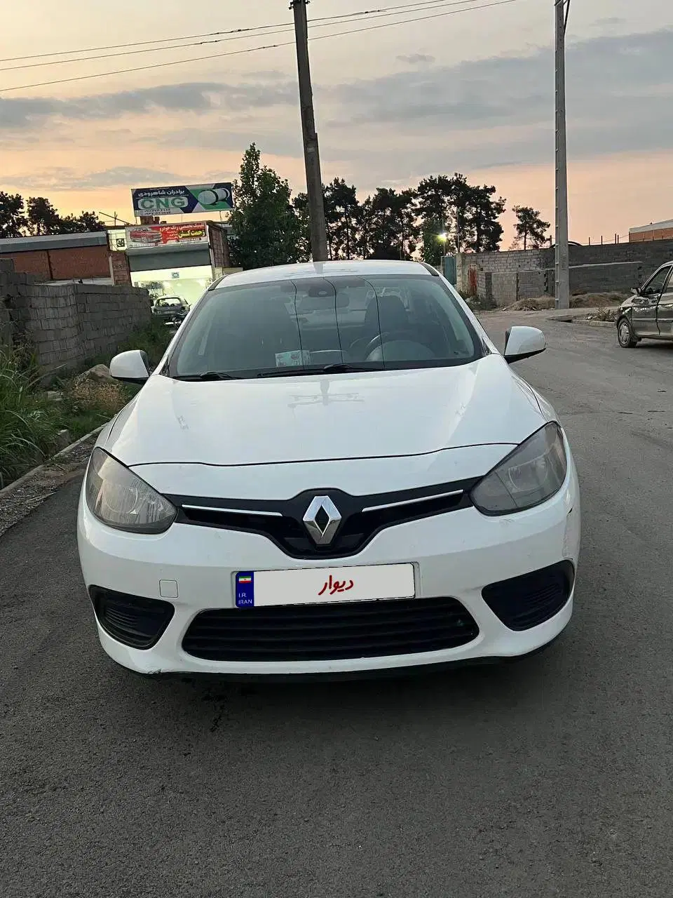 خودرو رنو، فلوئنس آگهی ann_23869243