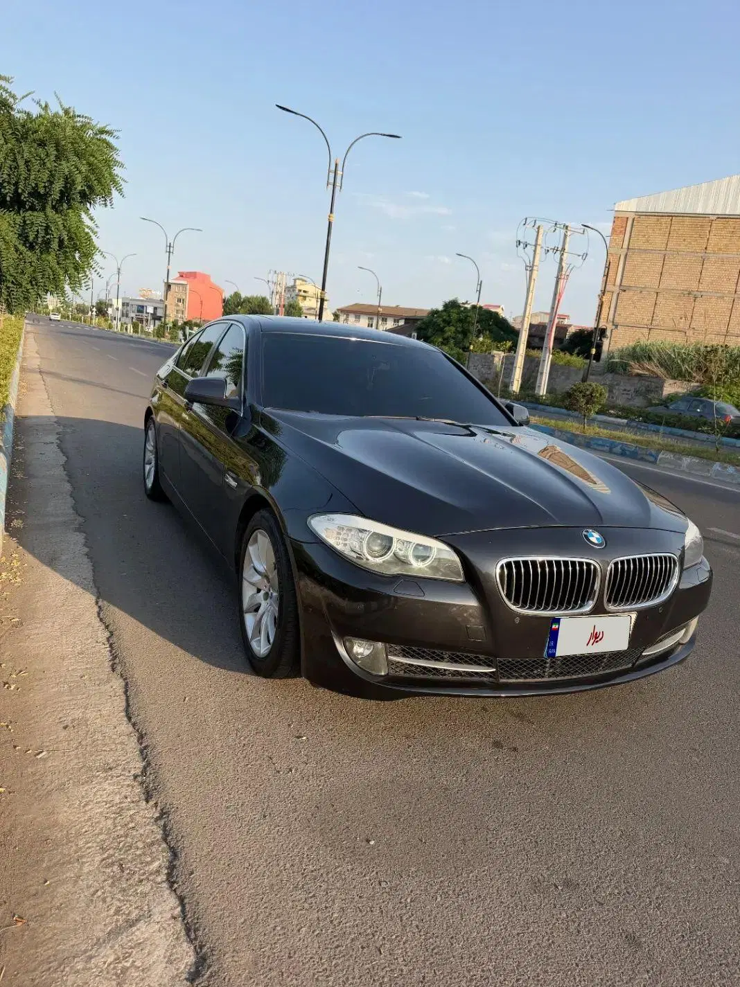 خودرو ب ام و، سری 5 آگهی ann_23894802