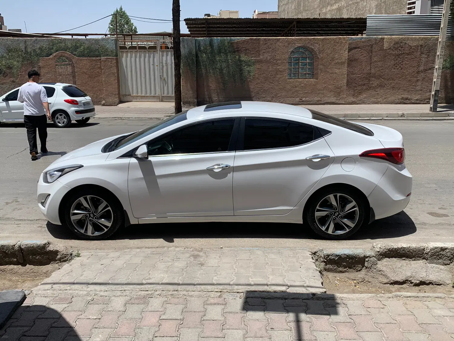 خودرو هیوندای، النترا آگهی ann_24012433