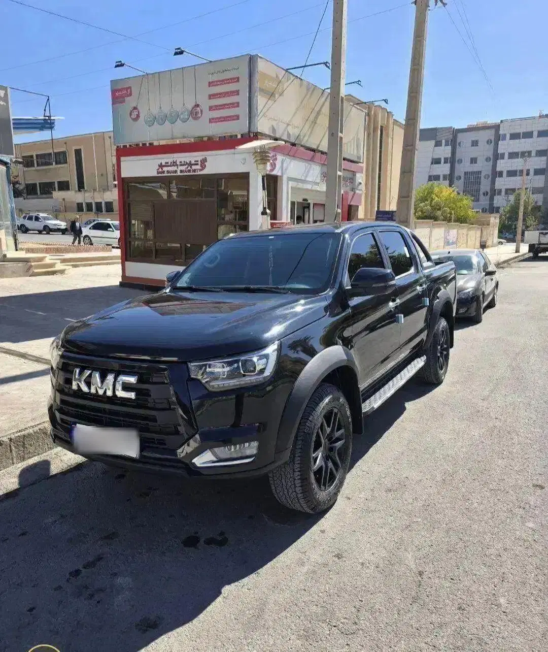 خودرو کی ام سی، T8 آگهی ann_24264414