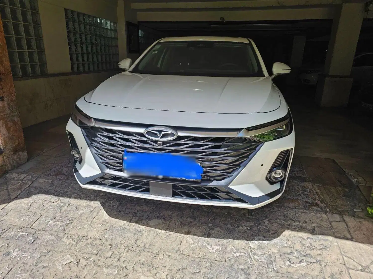 خودرو فونیکس، آریزو 8 آگهی ann_24264435