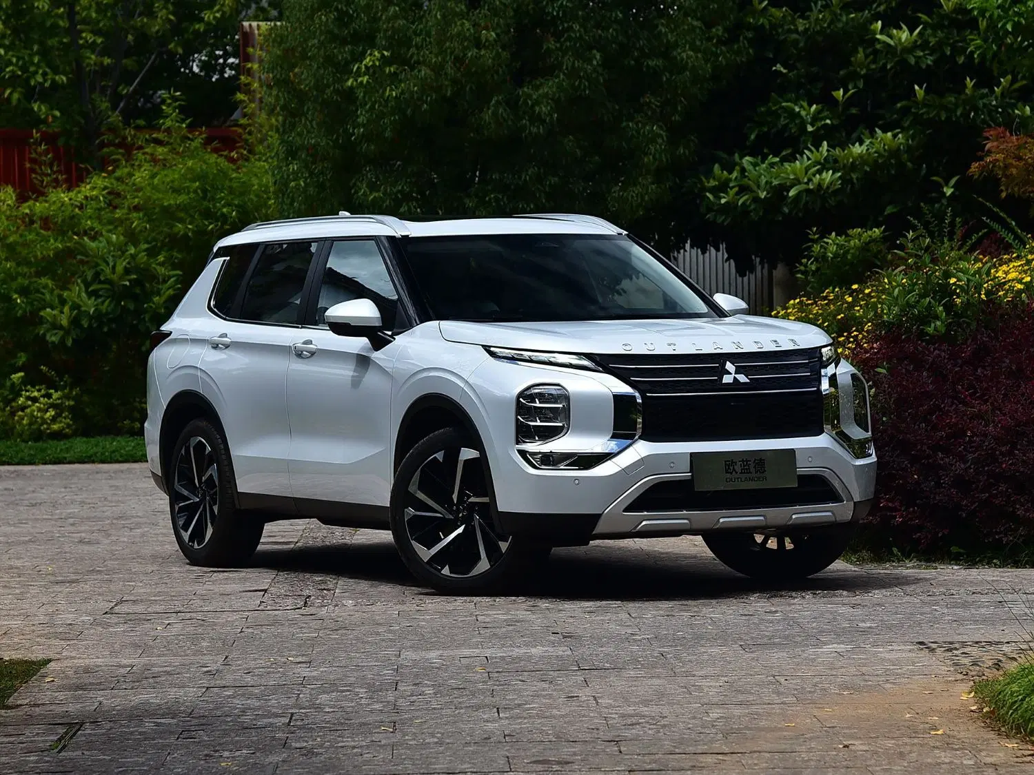 خودرو میتسوبیشی، اوتلندر PHEV آگهی ann_24286347