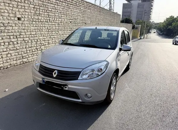 خودرو رنو، ساندرو آگهی ann_24395268