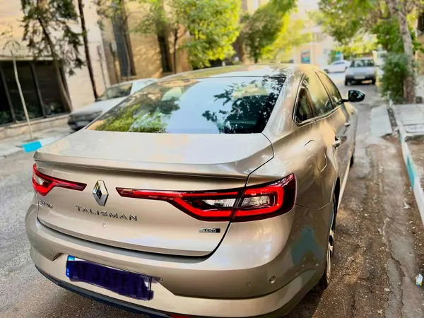 خودرو رنو، تالیسمان آگهی ann_24439838