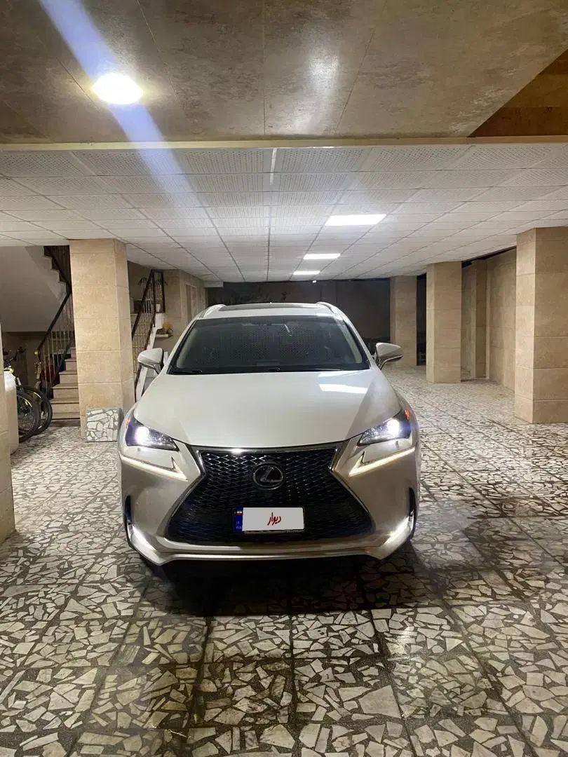 خودرو لکسوس، NX آگهی ann_24450632