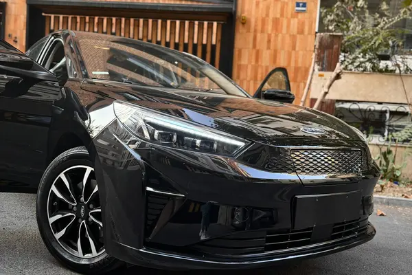 خودرو کی ام سی، EJ7 آگهی ann_24497709