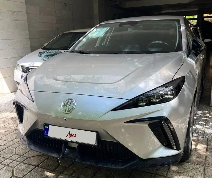 خودرو ام جی، 4EV آگهی ann_24555422