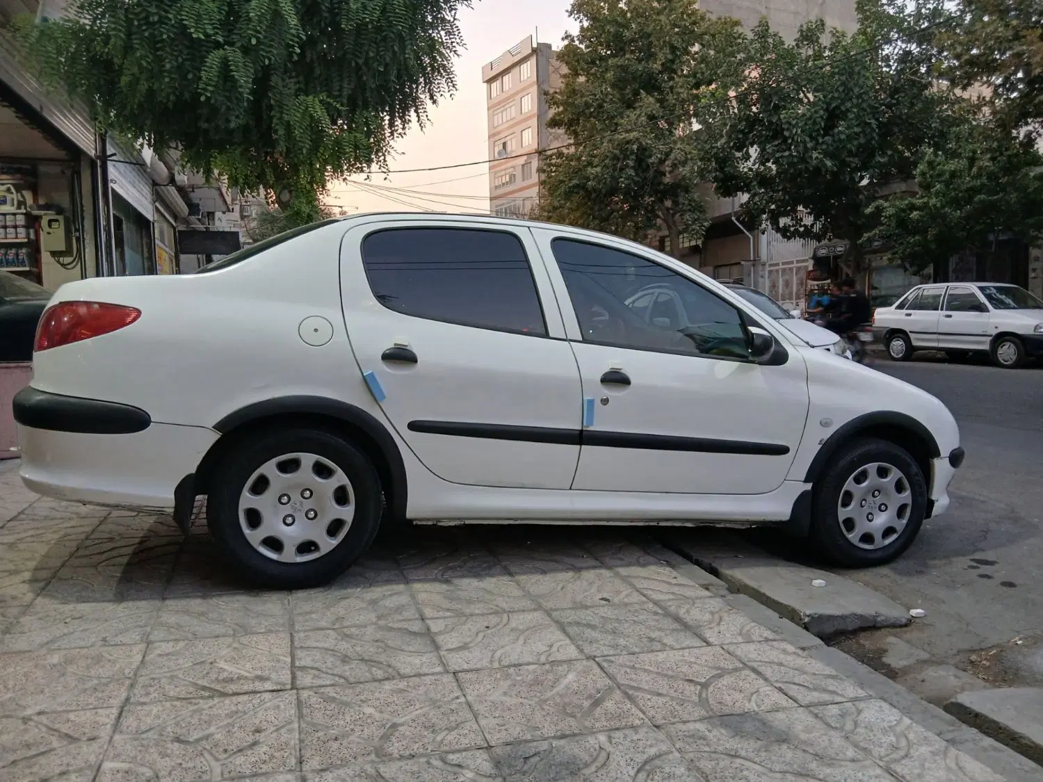 خودرو پژو، ۲۰۶ صندوق دار آگهی ann_24638171