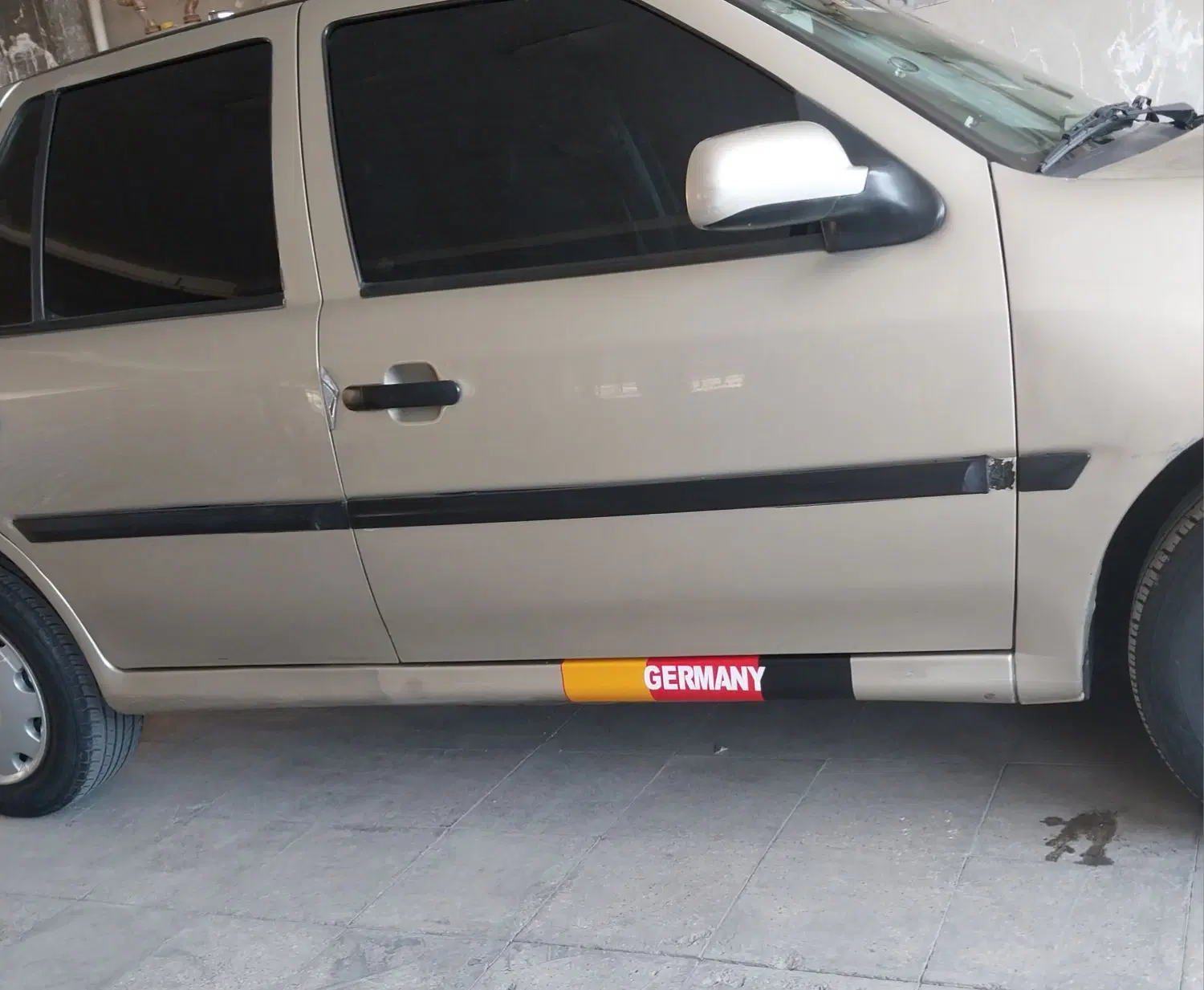 خودرو فولکس، گل آگهی ann_24657319