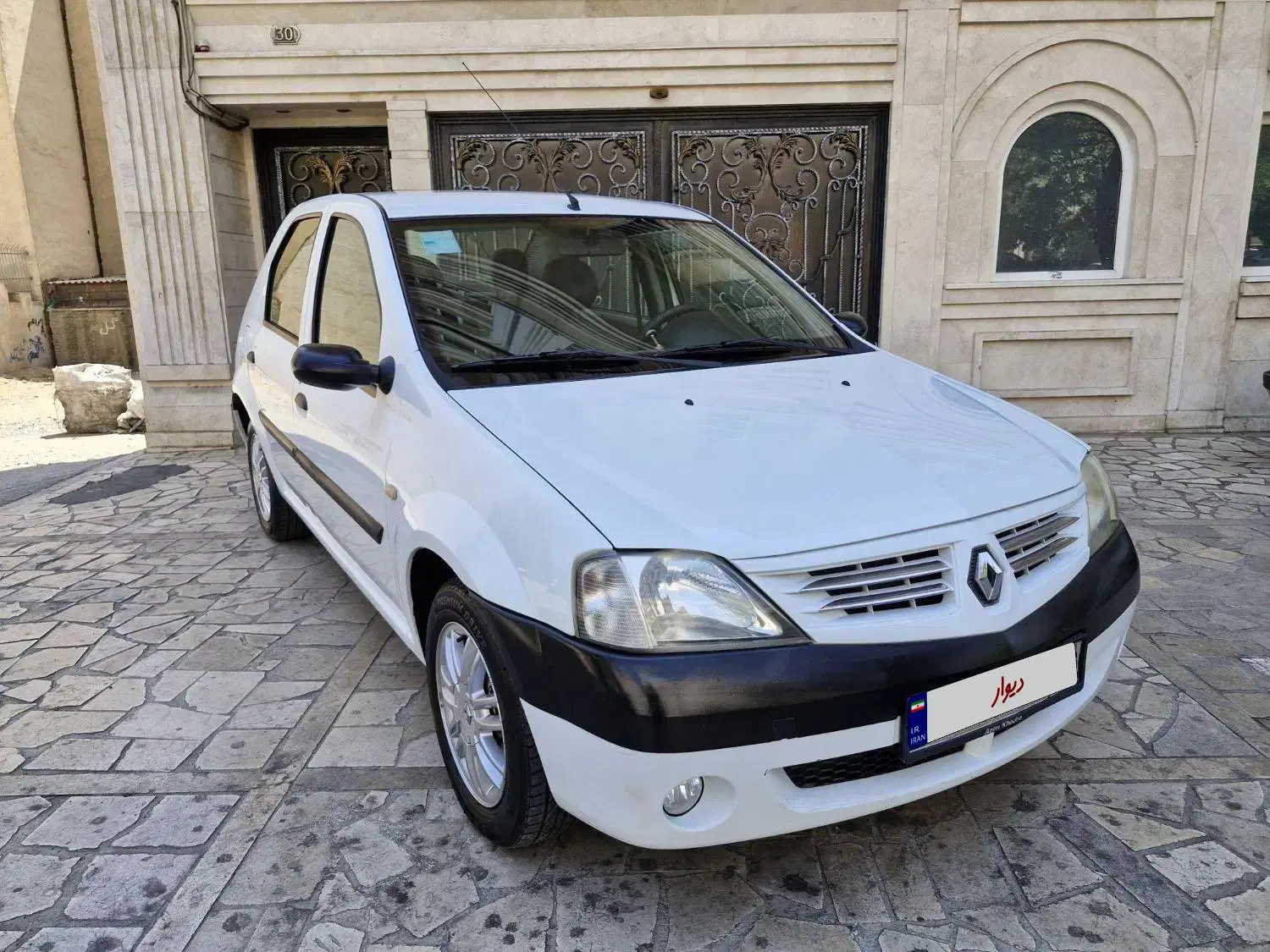 خودرو رنو، پارس تندر آگهی ann_24694684