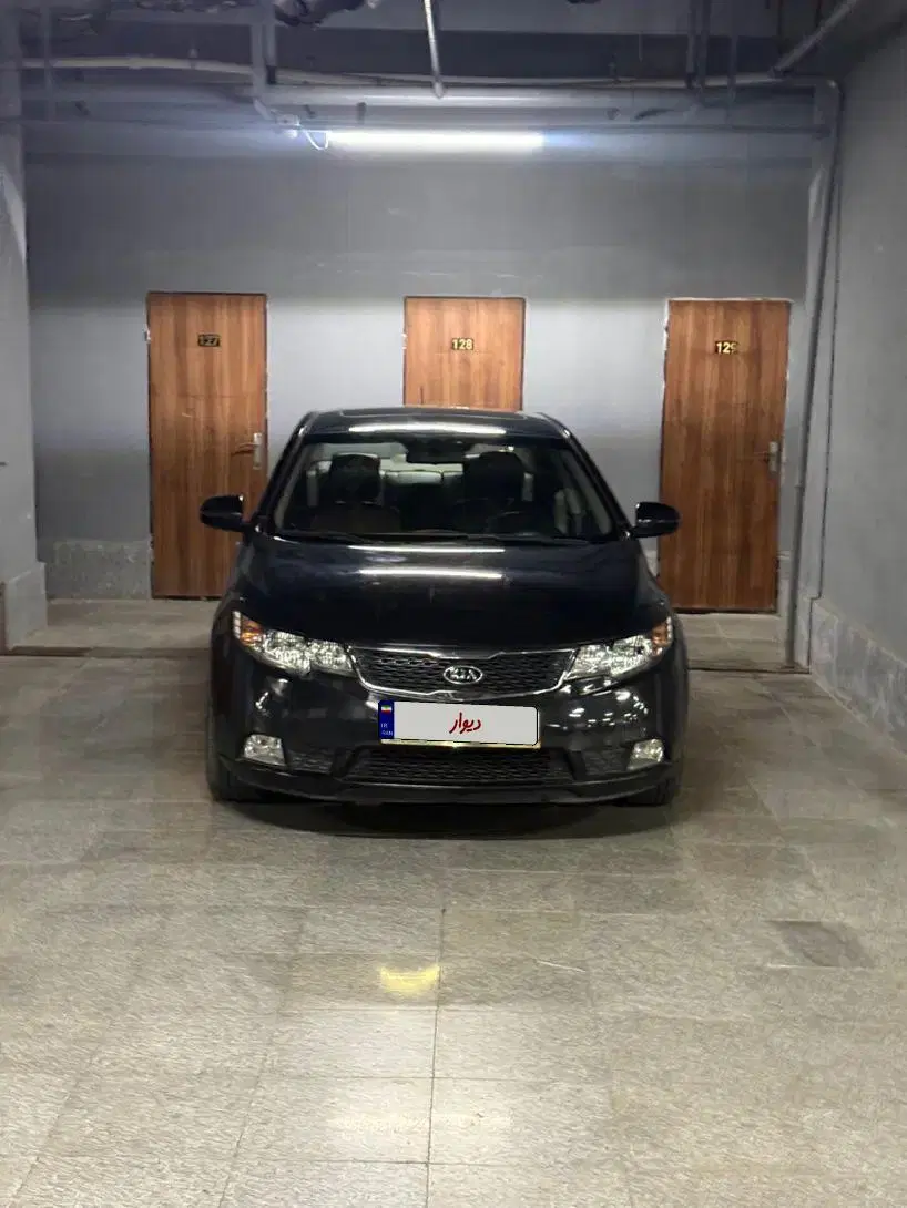 خودرو کیا، سراتو مونتاژ آگهی ann_24698562