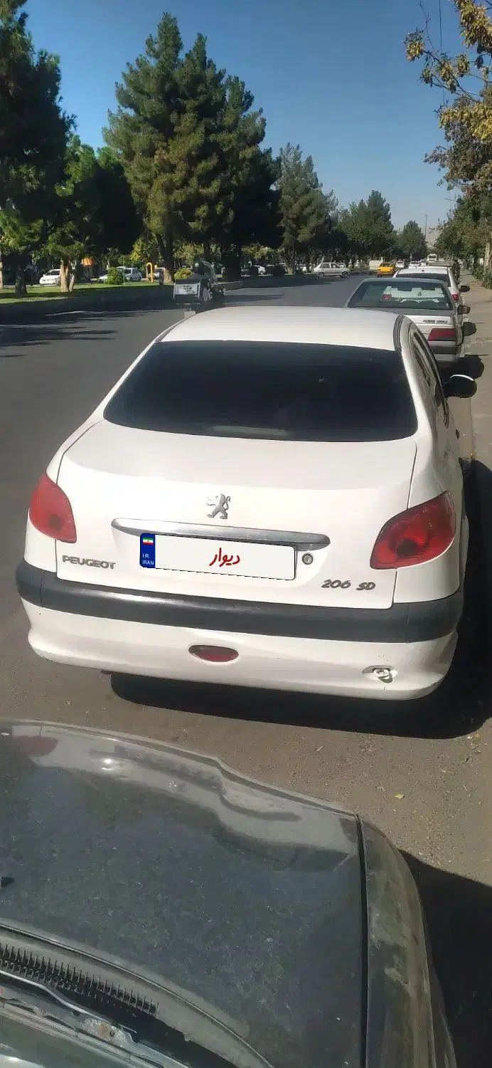 خودرو پژو، ۲۰۶ صندوق دار آگهی ann_24848247