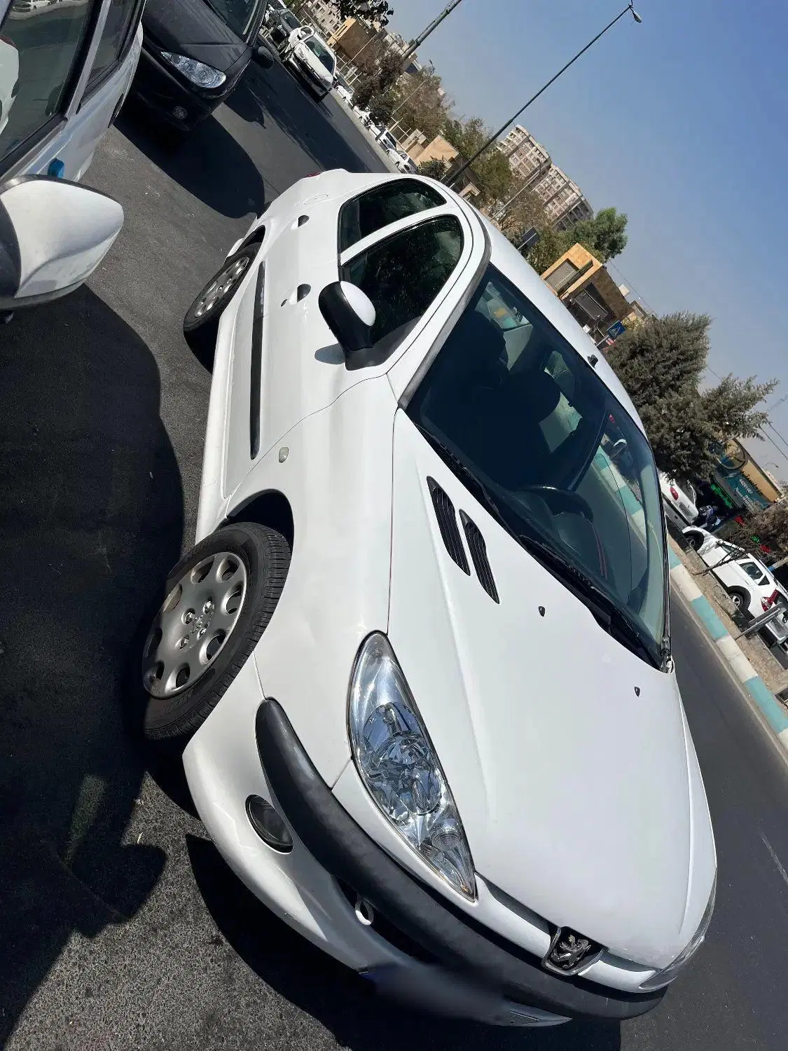 خودرو پژو، ۲۰۶ صندوق دار آگهی ann_24848704