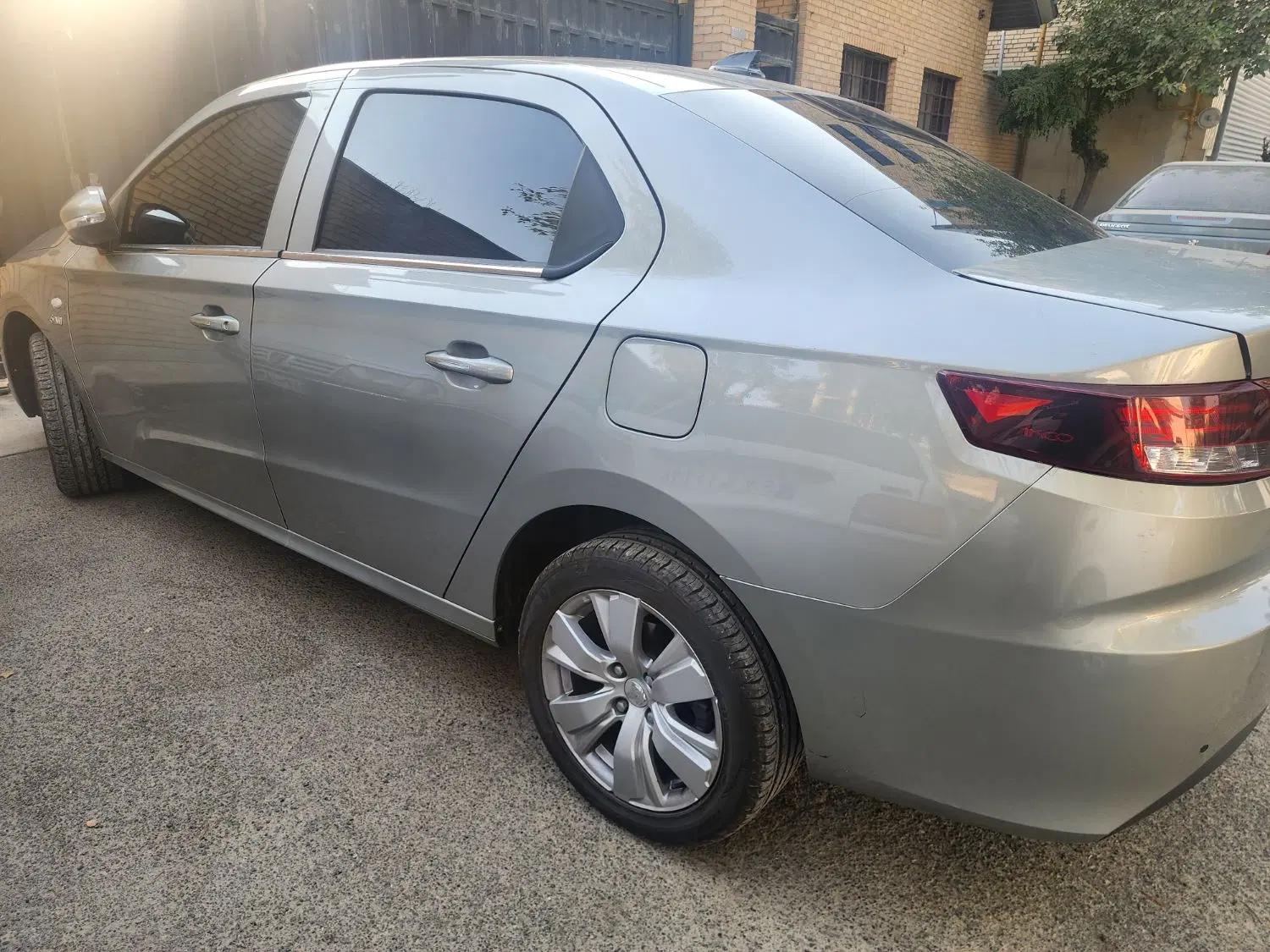 خودرو تارا، اتوماتیک آگهی ann_24849206