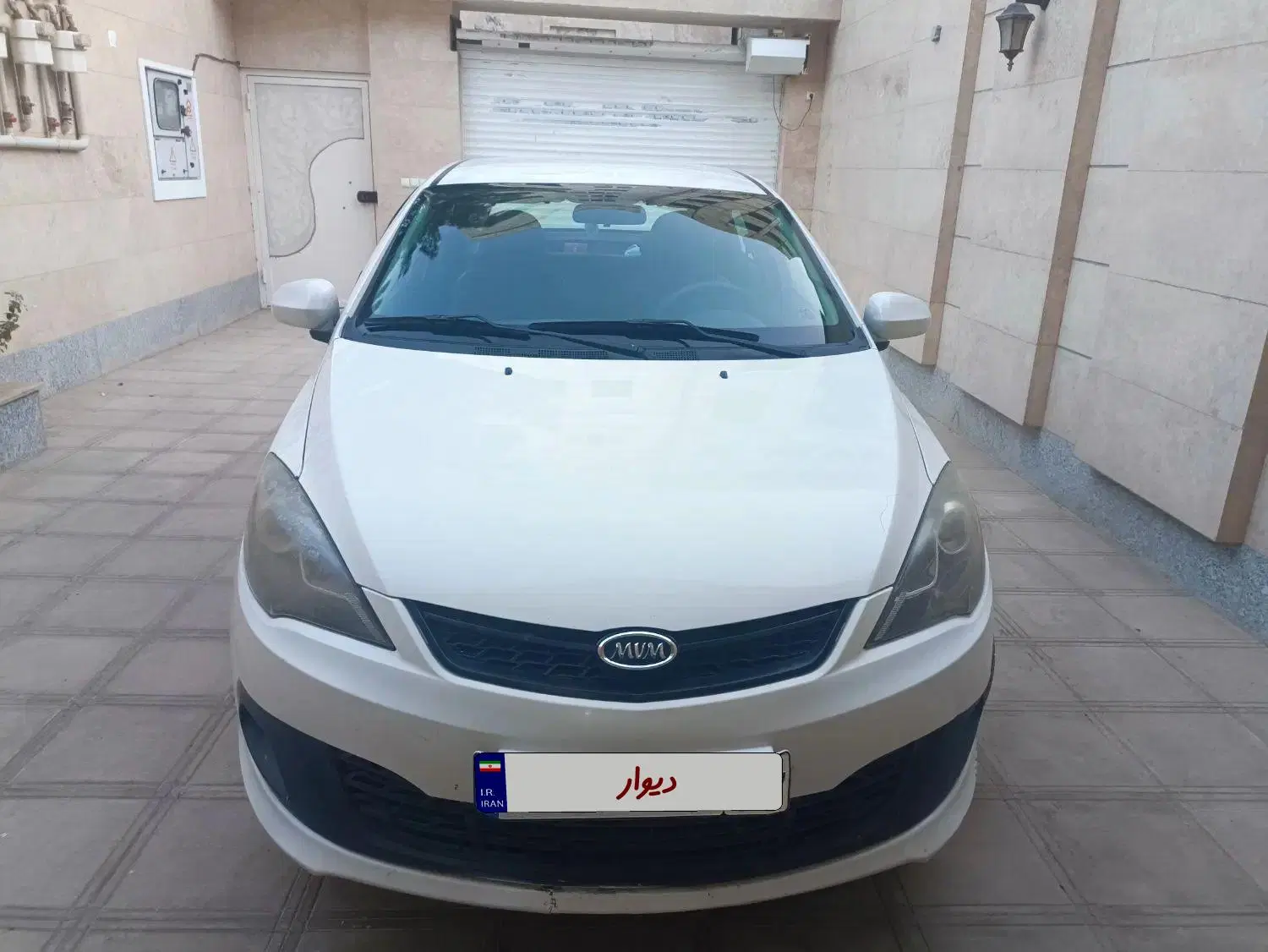 خودرو ام وی ام، 315 صندوقدار آگهی ann_24849509