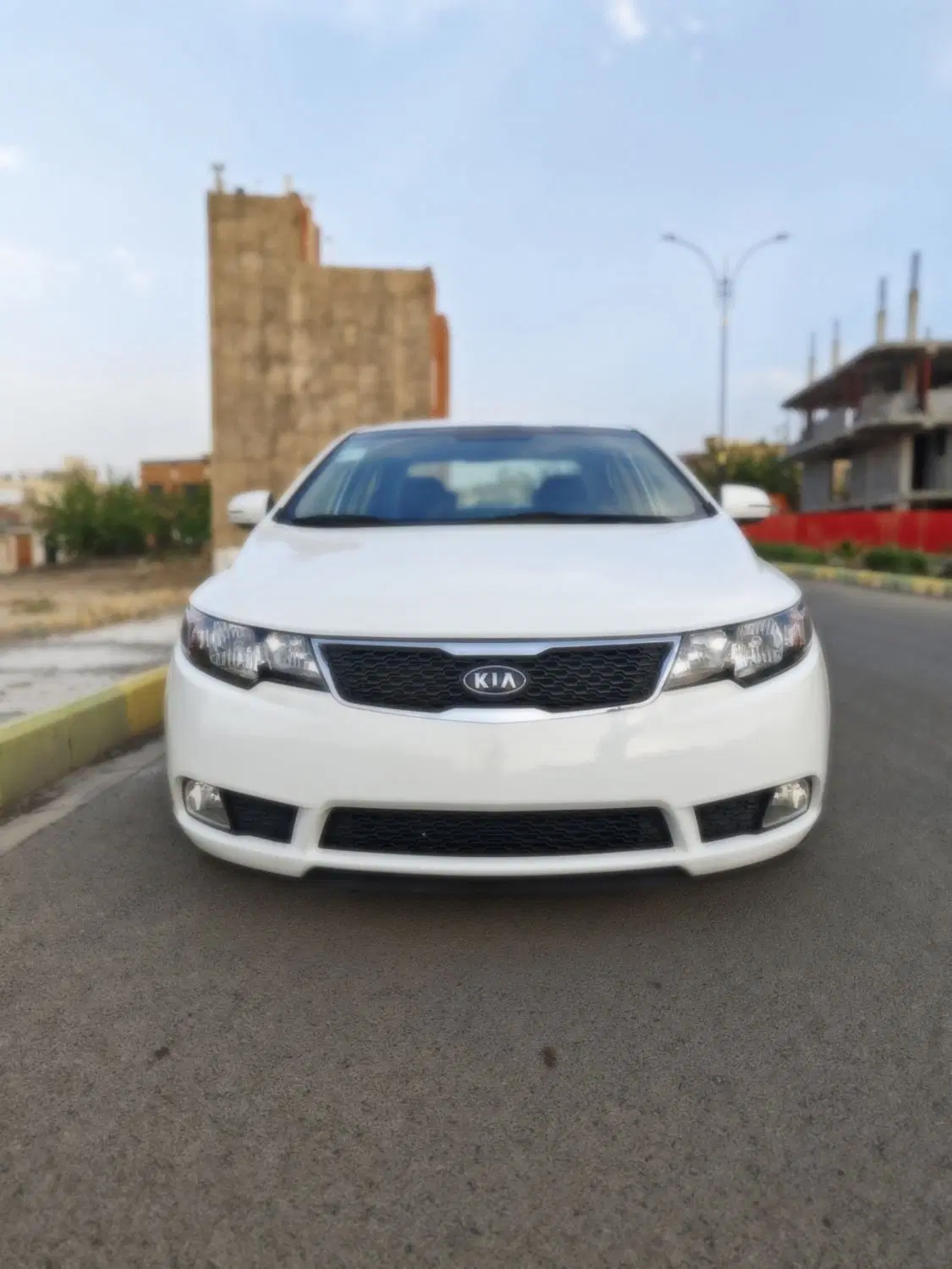 خودرو کیا، سراتو مونتاژ آگهی ann_24849761
