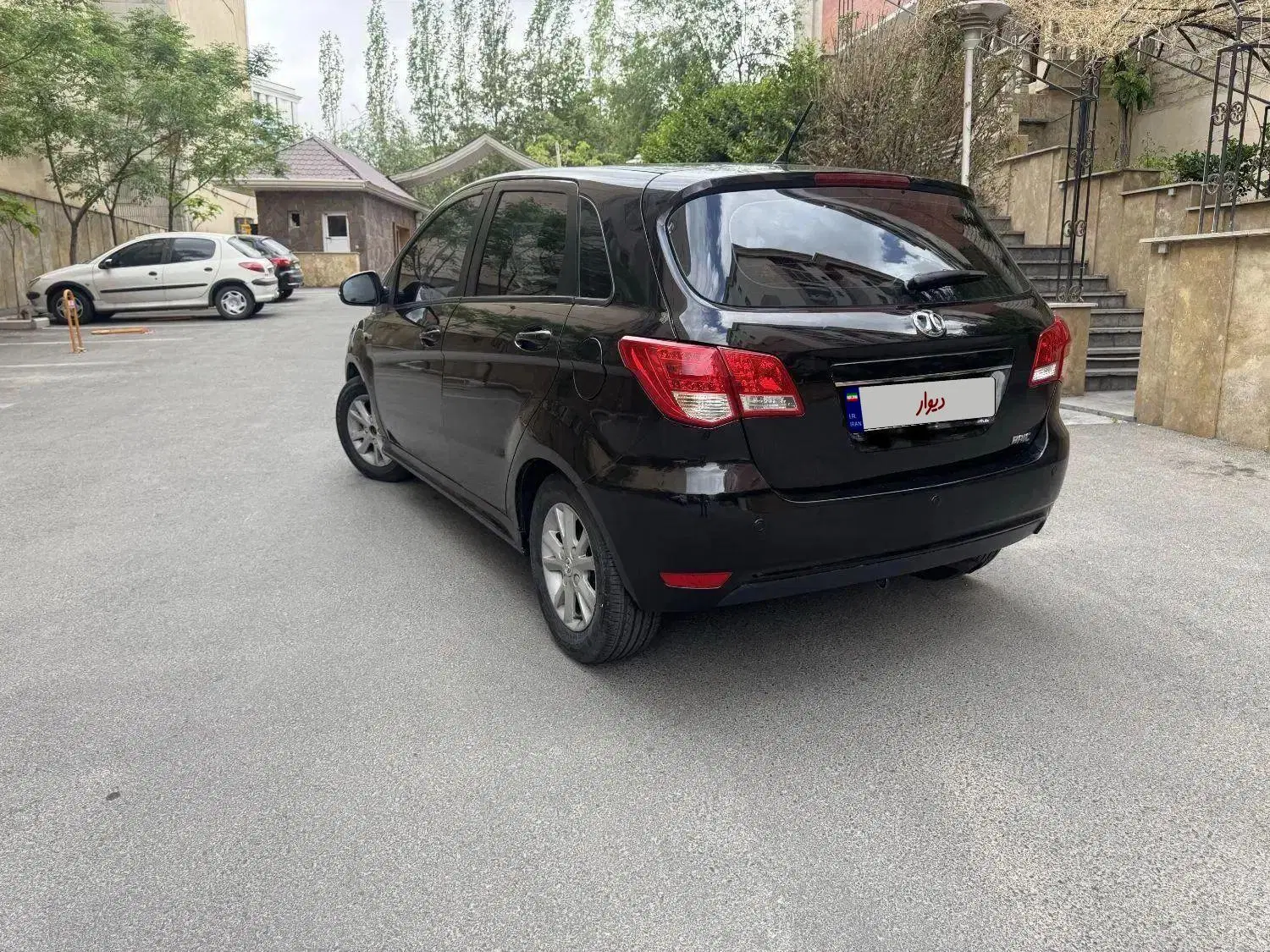 خودرو بایک، سابرینا وارداتی آگهی ann_24926924
