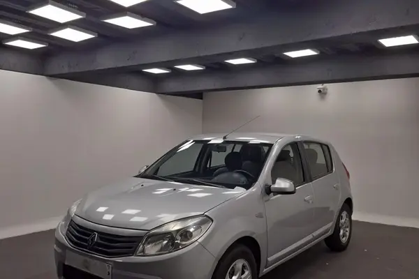 خودرو رنو، ساندرو آگهی ann_24934846