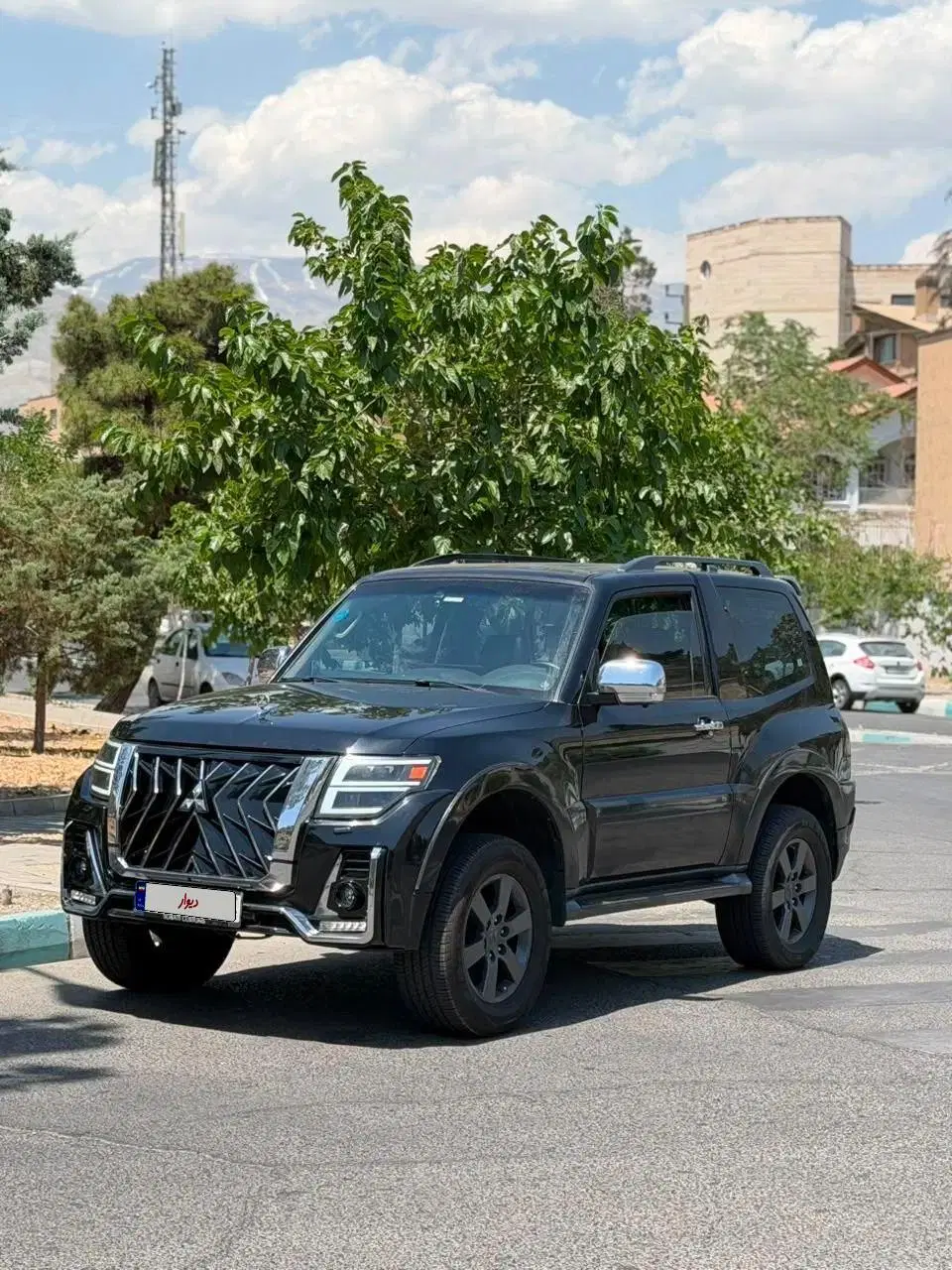 خودرو میتسوبیشی، پاجرو دو درب آگهی ann_24947174