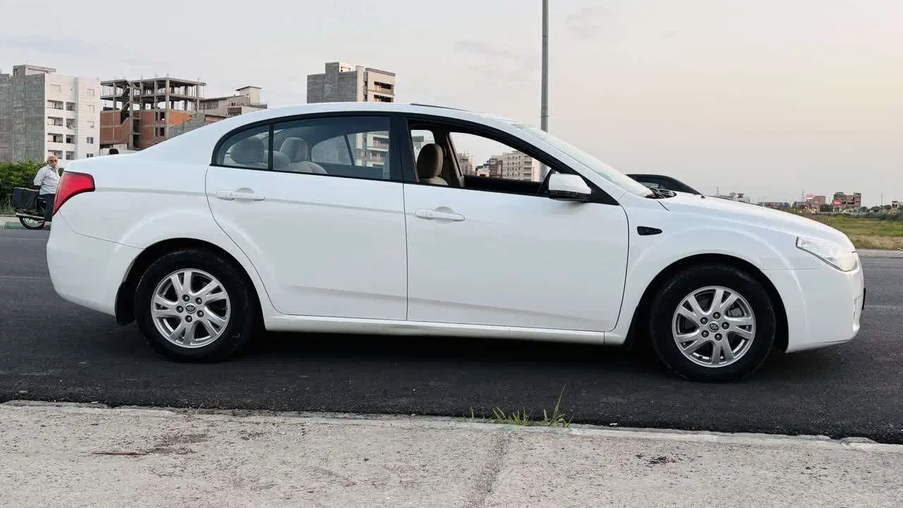 خودرو بسترن، B50 آگهی ann_24979279