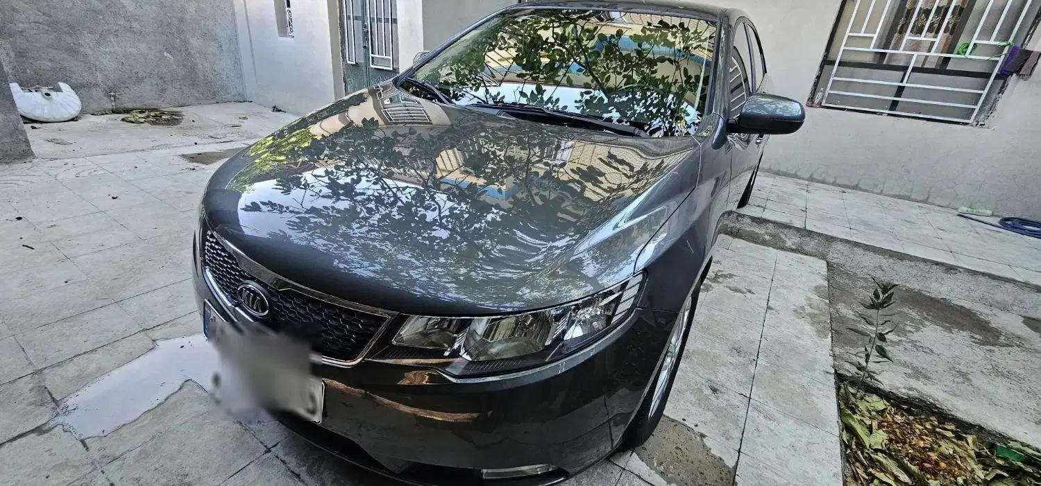 خودرو کیا، سراتو مونتاژ آگهی ann_24983399