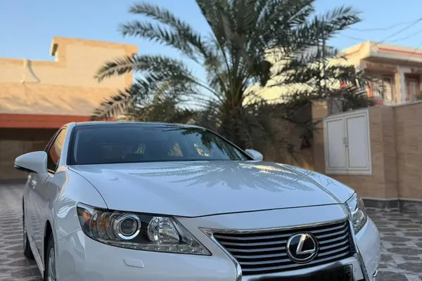 خودرو لکسوس، ES آگهی ann_24994627
