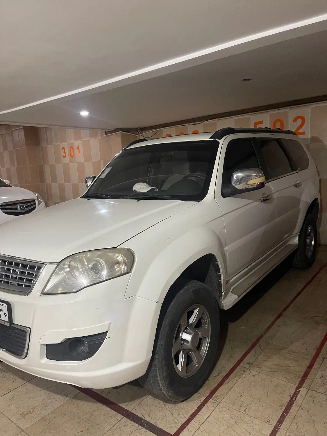 خودرو لندمارک، v7 آگهی ann_25012346